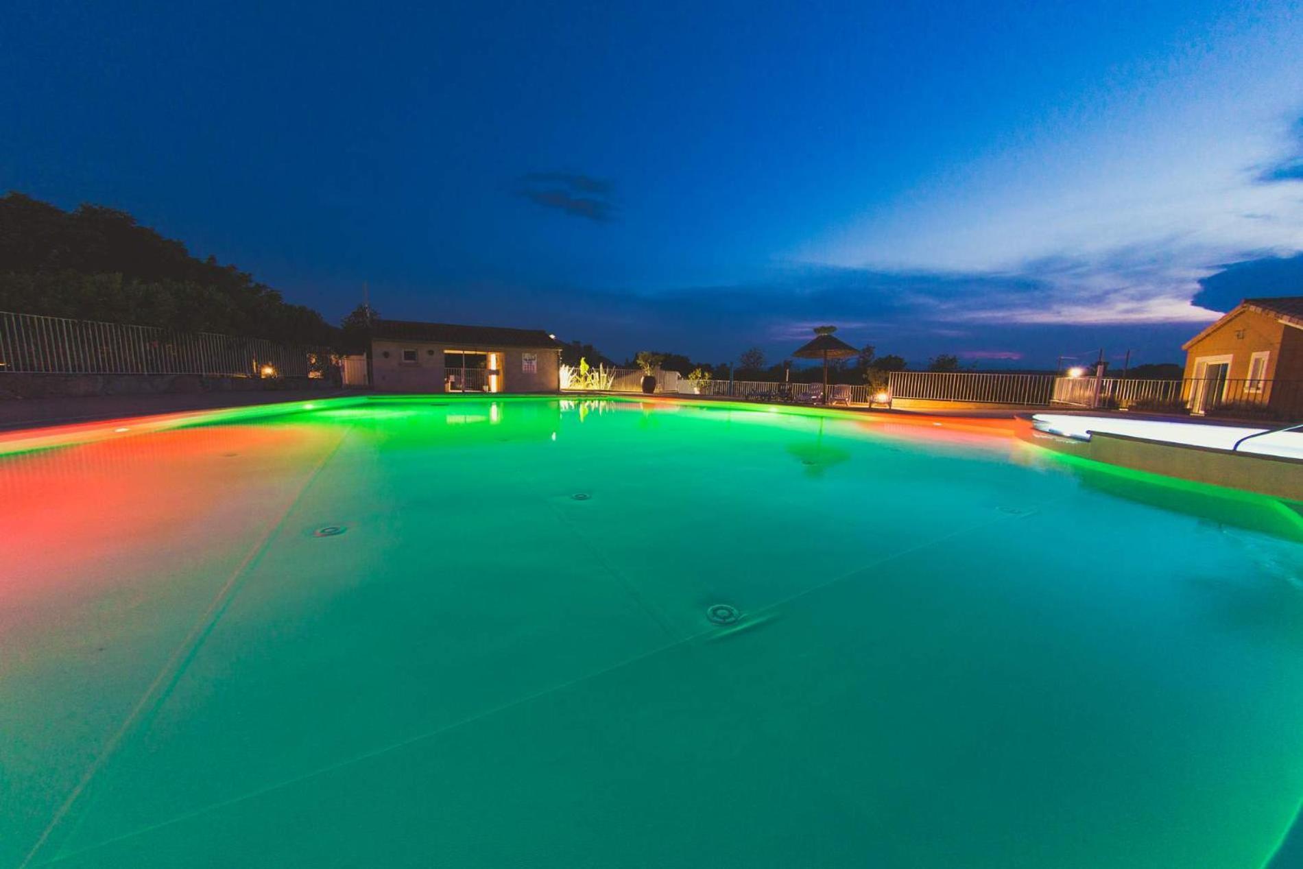 Camping La Chapouliere รูองส์ ภายนอก รูปภาพ